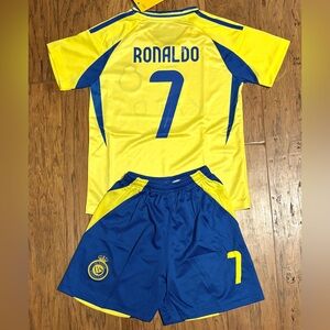 Large Ronaldo 7 Yellow Blue Al Nassr Soccer Jersey Kit Age 10-12 Size 28